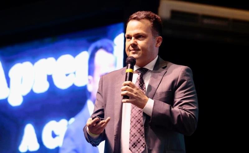 Superaprendizagem e Dr. George Marmelstein lideram capacitação em Escrita Jurídica com Inteligência Artificial no cenário da Justiça 4.0